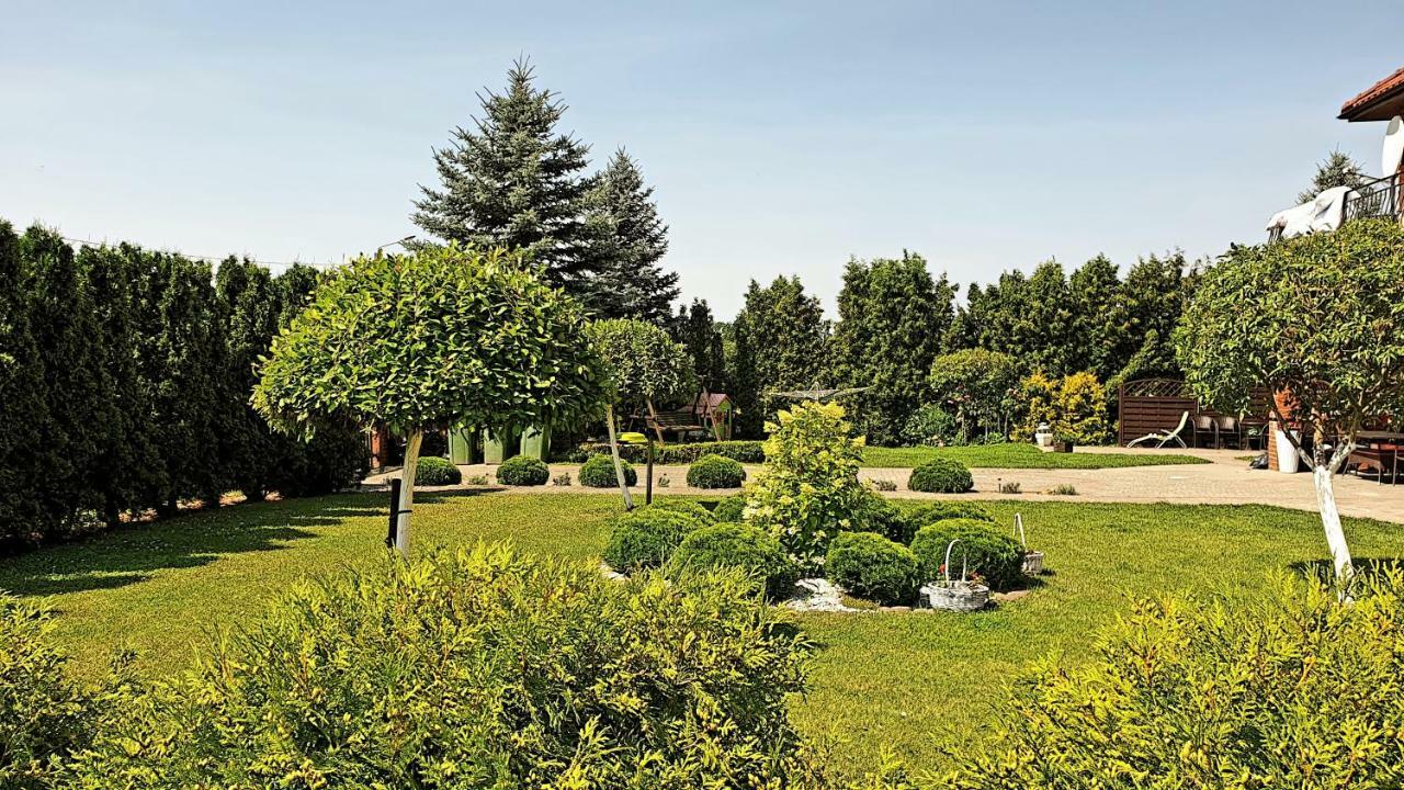 Villa Agro Nad Stawem à Żukowo Extérieur photo
