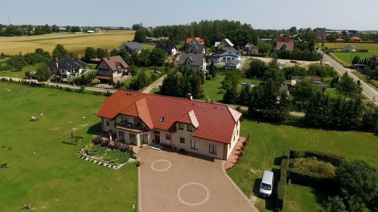 Villa Agro Nad Stawem à Żukowo Extérieur photo